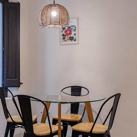 Apt 8 Geranio Girona Luaran gambar