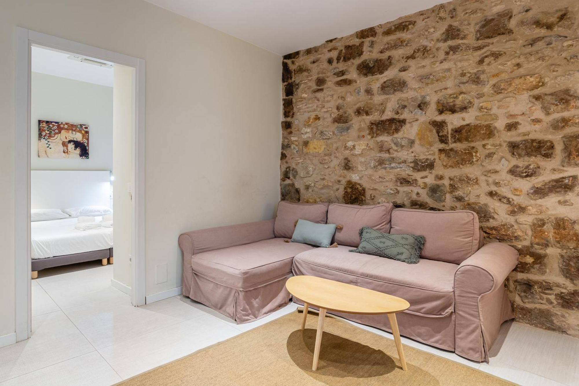 Apt 8 Geranio Girona Luaran gambar